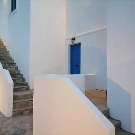 Paro's King Luxury A4 Apartment Aliki (Paros)