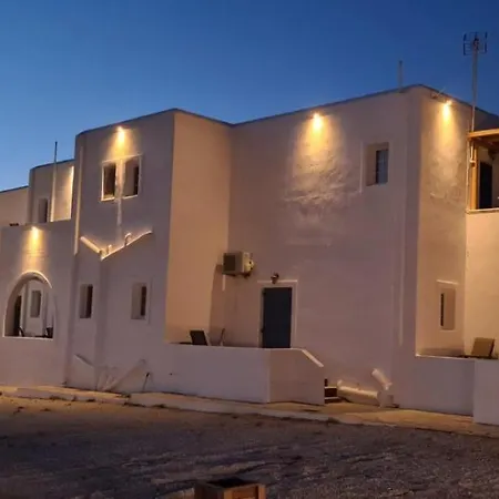 Paro's King Luxury A4 Apartment Aliki (Paros)