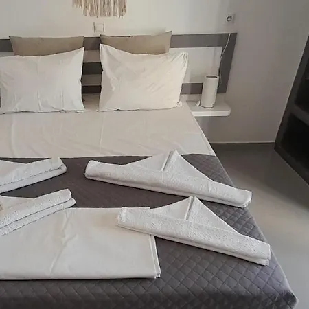 Paro's King Luxury A4 *
